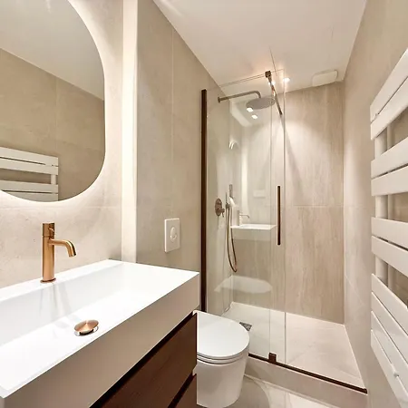 Apartamento Cosy Refait A Neuf - Vieil Antibes, Quartier Du Safranier Antibes